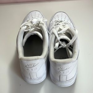 Air force 1s, Plain white